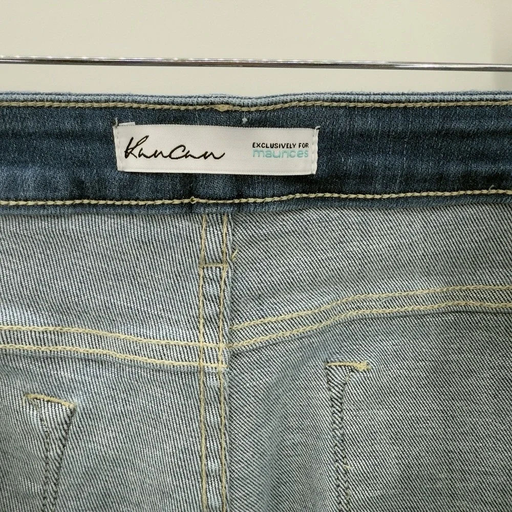 KanCan Distressed Low Rise Denim Shorts Women's Size 33 X‎ 3 Raw Hem 140536 NEW